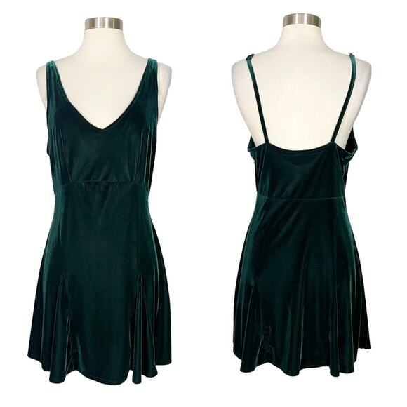 Victoria’s Secret | Y2K Vintage Forest Green Velvet Lingerie Pajama Mini Dress S - Picture 1 of 10